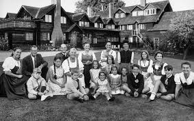 pic of Von Trapp family