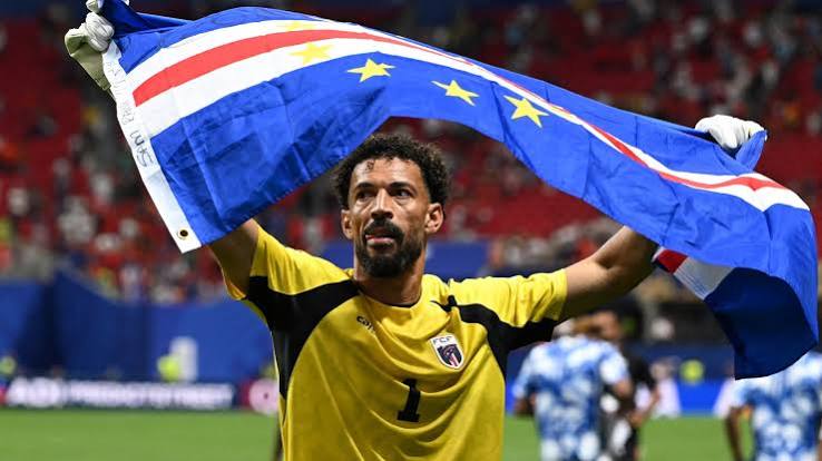 How Vozinha Captured the World’s Heart
